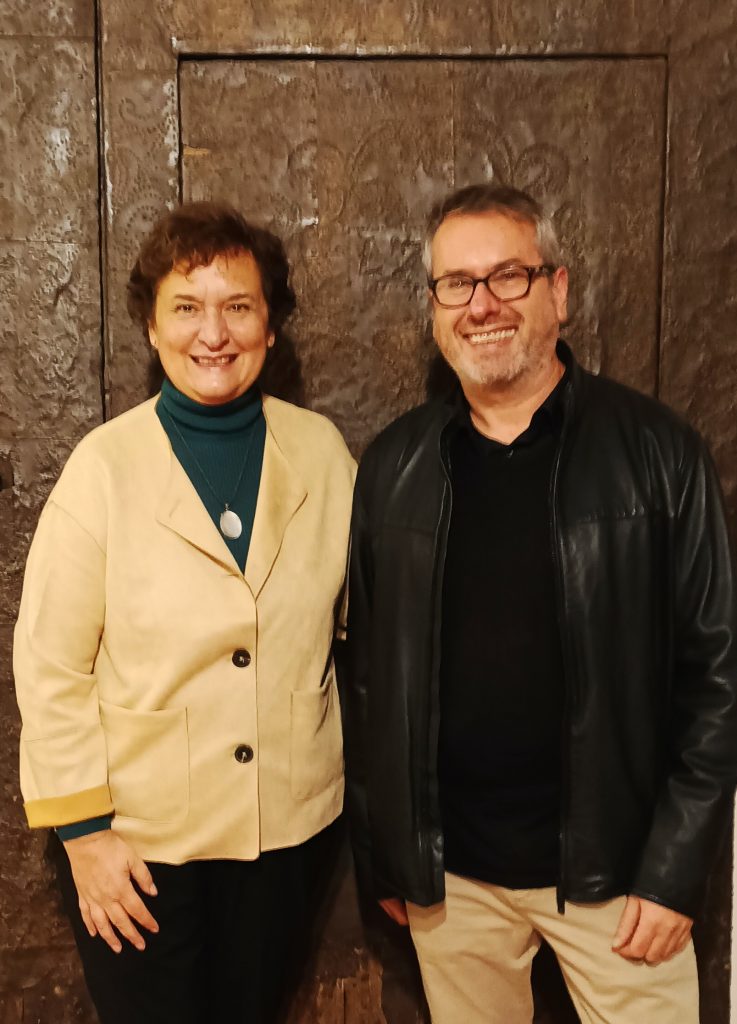 Rosa Mascarell y Víctor Filgueira presentación libro en Alzira "La cendra espargida"