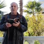 José Vicente Sala lee a Francisco Brines "Cuando yo aún soy la vida"