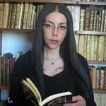 Gloria Vallet lee a Francisco Brines el poema "Mis tres fauces"